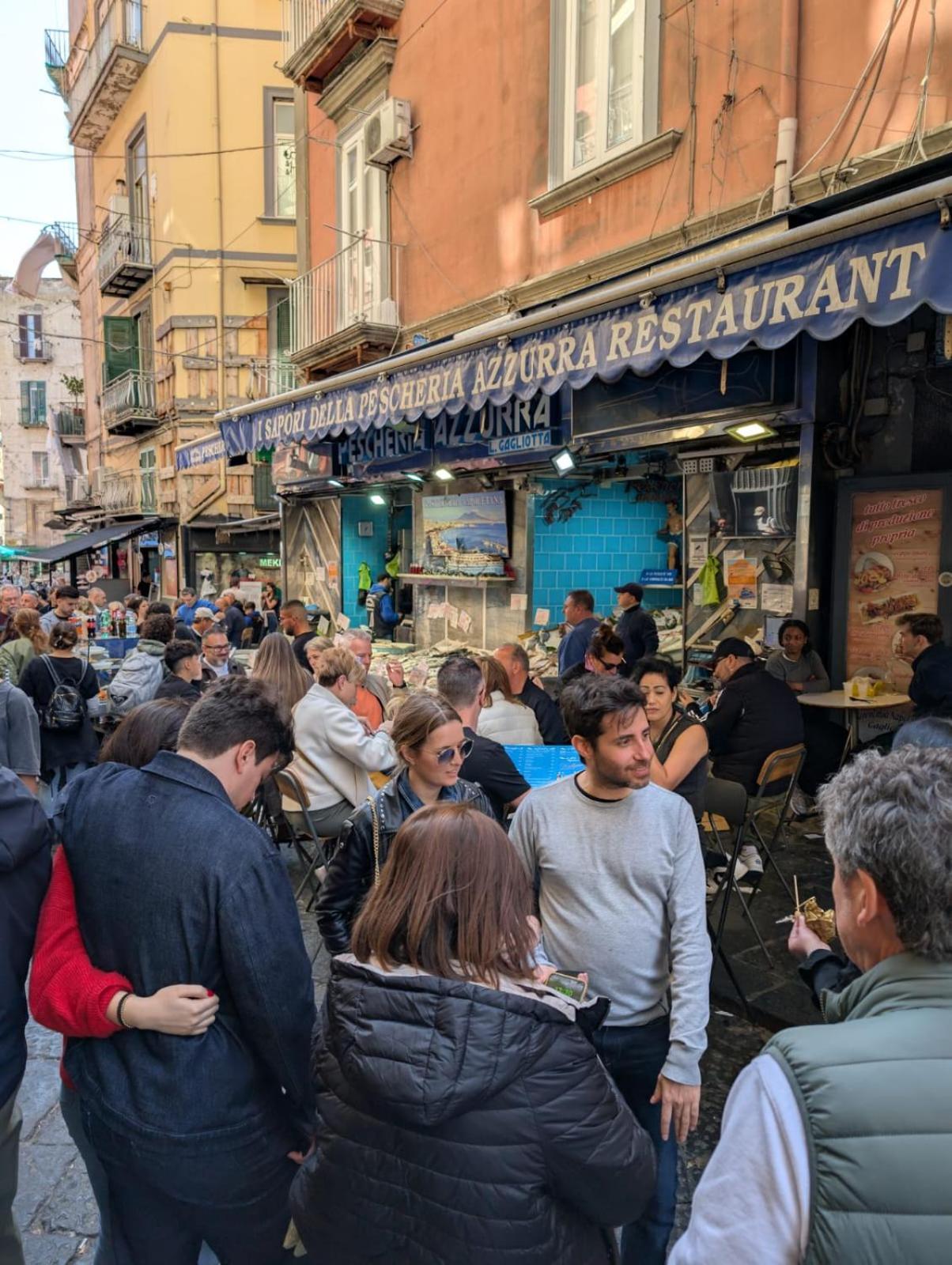 Apartamento La Dimora Di Dora Nápoles Exterior foto